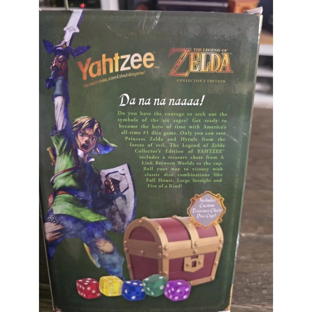 New The Legend of Zelda Yahtzee Collector's Edition Nintendo USAopoly